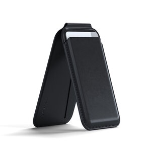 iPhone_15_Green_PDP_Image_Position-1__en-US