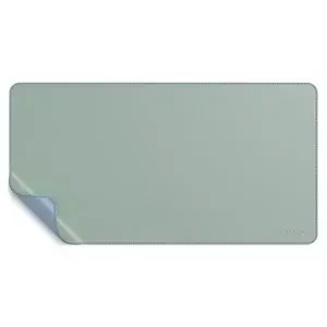 iPhone_15_Green_PDP_Image_Position-1__en-US
